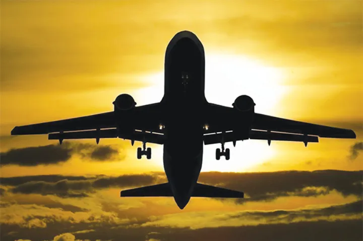 قیمت بلیت هواپیما به شدت افزایش یافته و قرار نیست به این زودی‌ها پایین بیاید